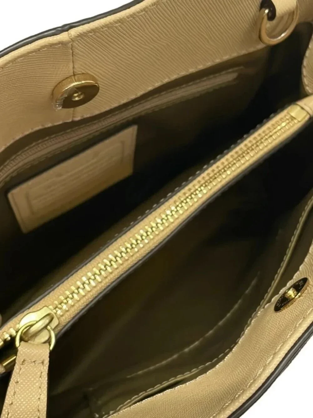 Coach fair used